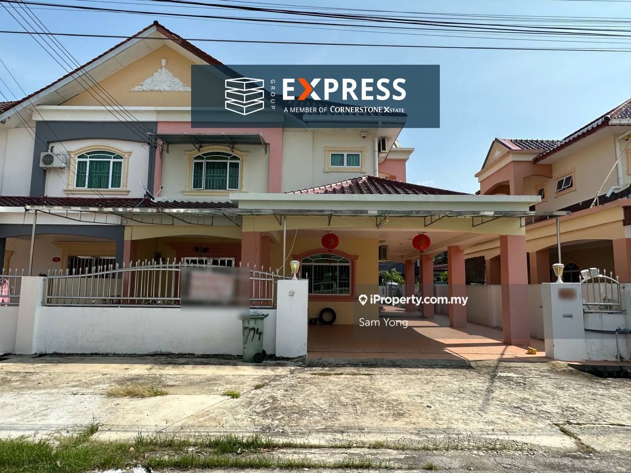 Strawberry Park, Miri Semidetached House 5 bedrooms for rent