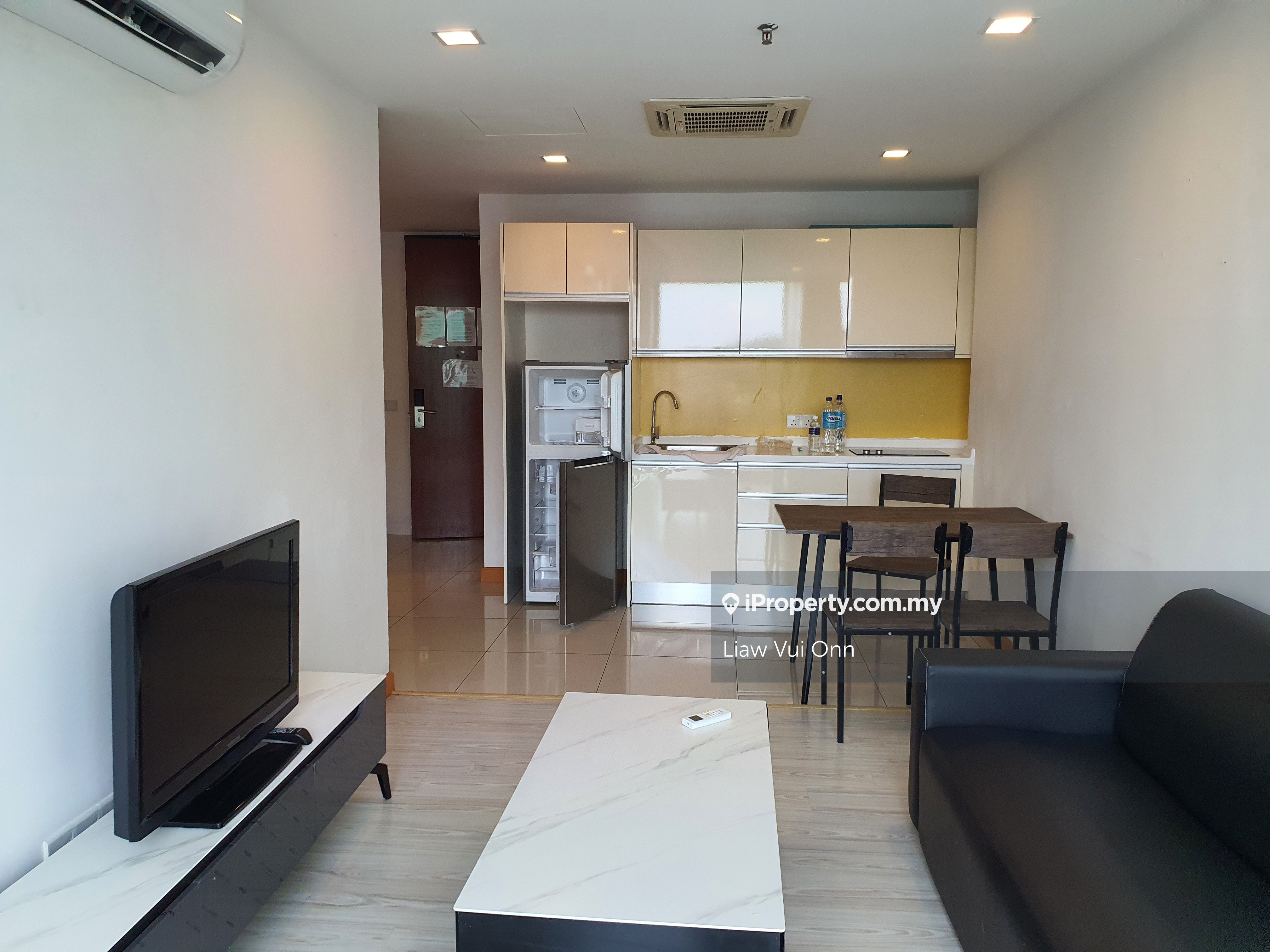 Sky Suite Condo I Sky Hotel I Sutera Avenue I Loft I For Rent, Kota