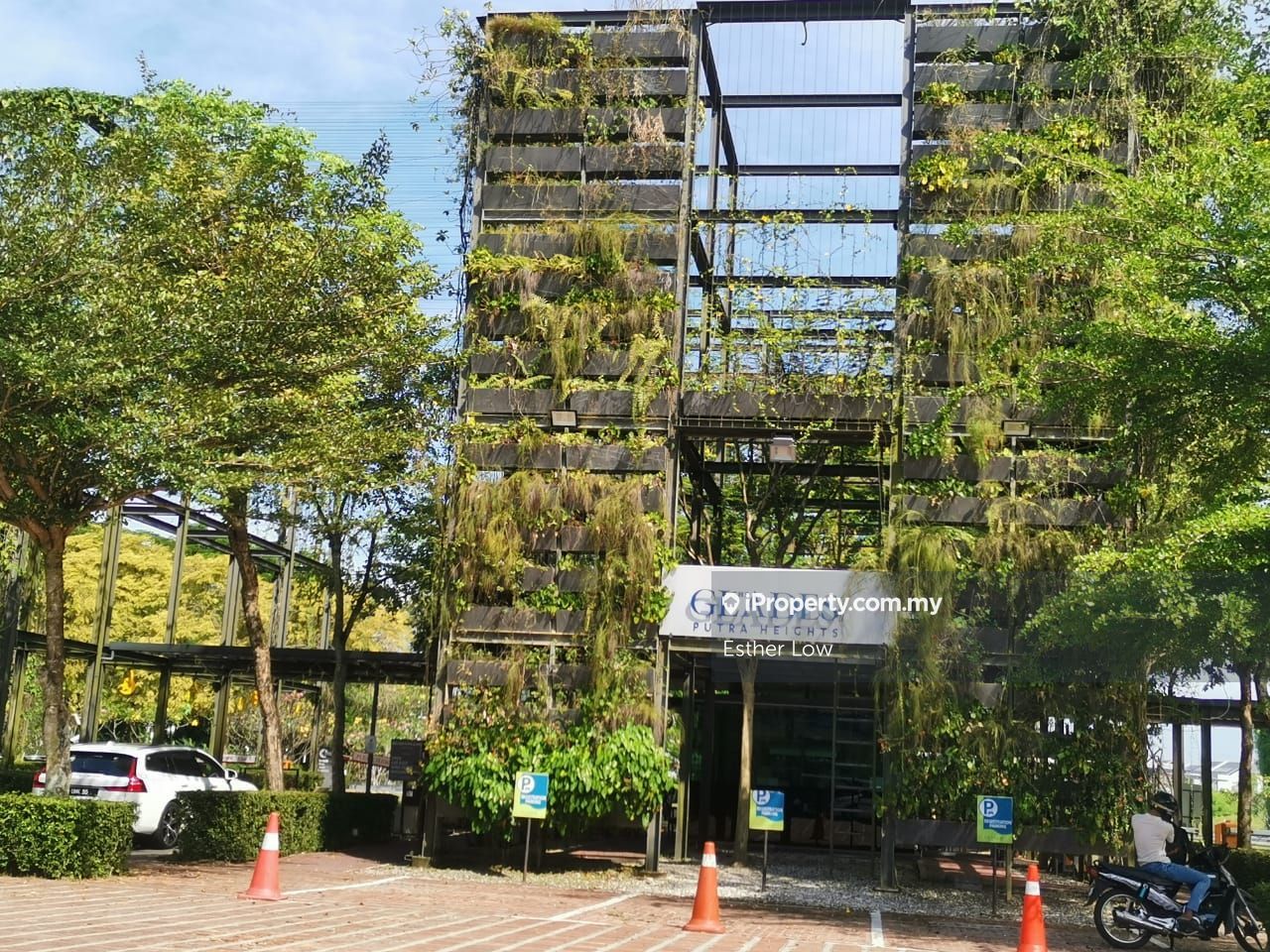 The Glades Putra Heights, Subang Jaya, Subang Jaya Intermediate Townhouse 5 bedrooms for sale