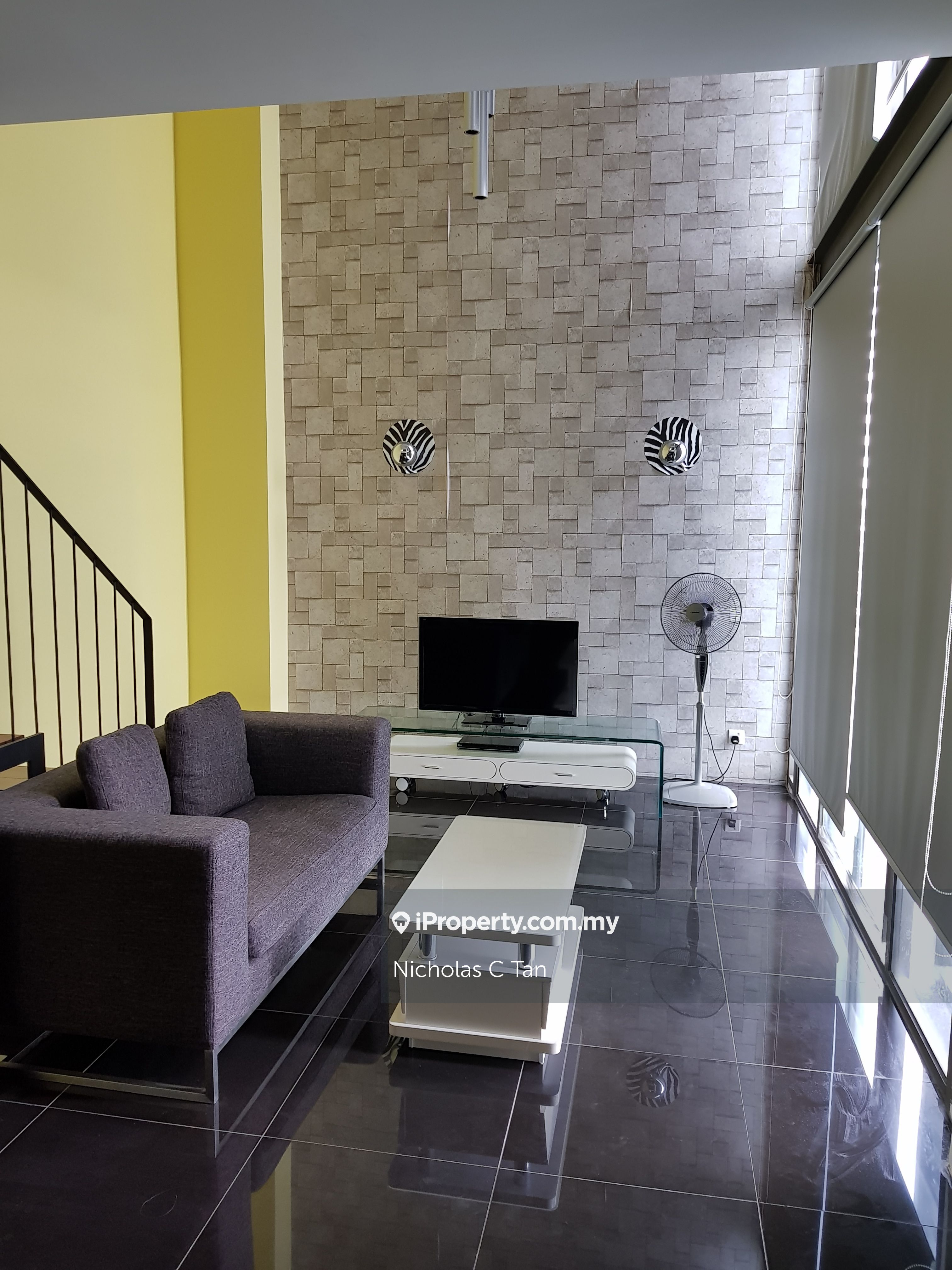 Centrio Pantai Hillpark, Pantai Hillpark, Pantai