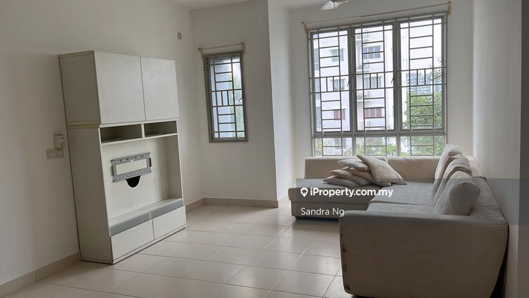 Seri Baiduri Intermediate Apartment 3 bedrooms for rent in Setia Alam ...