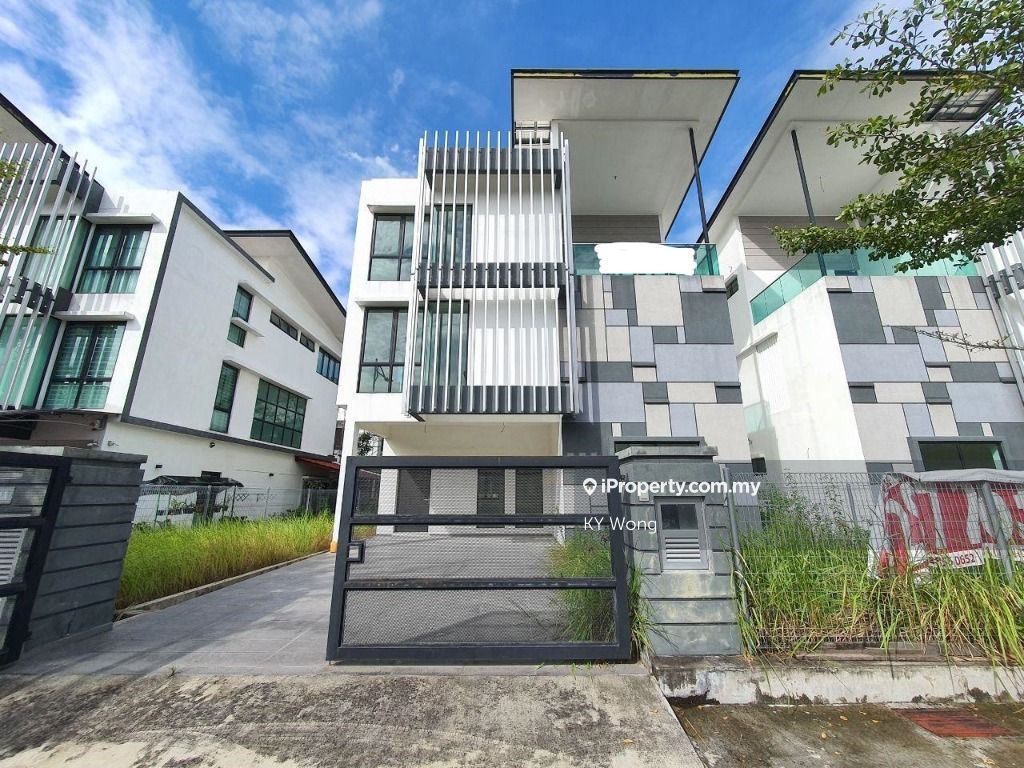 Kajang Perdana, Kajang Semidetached House 8 bedrooms for sale