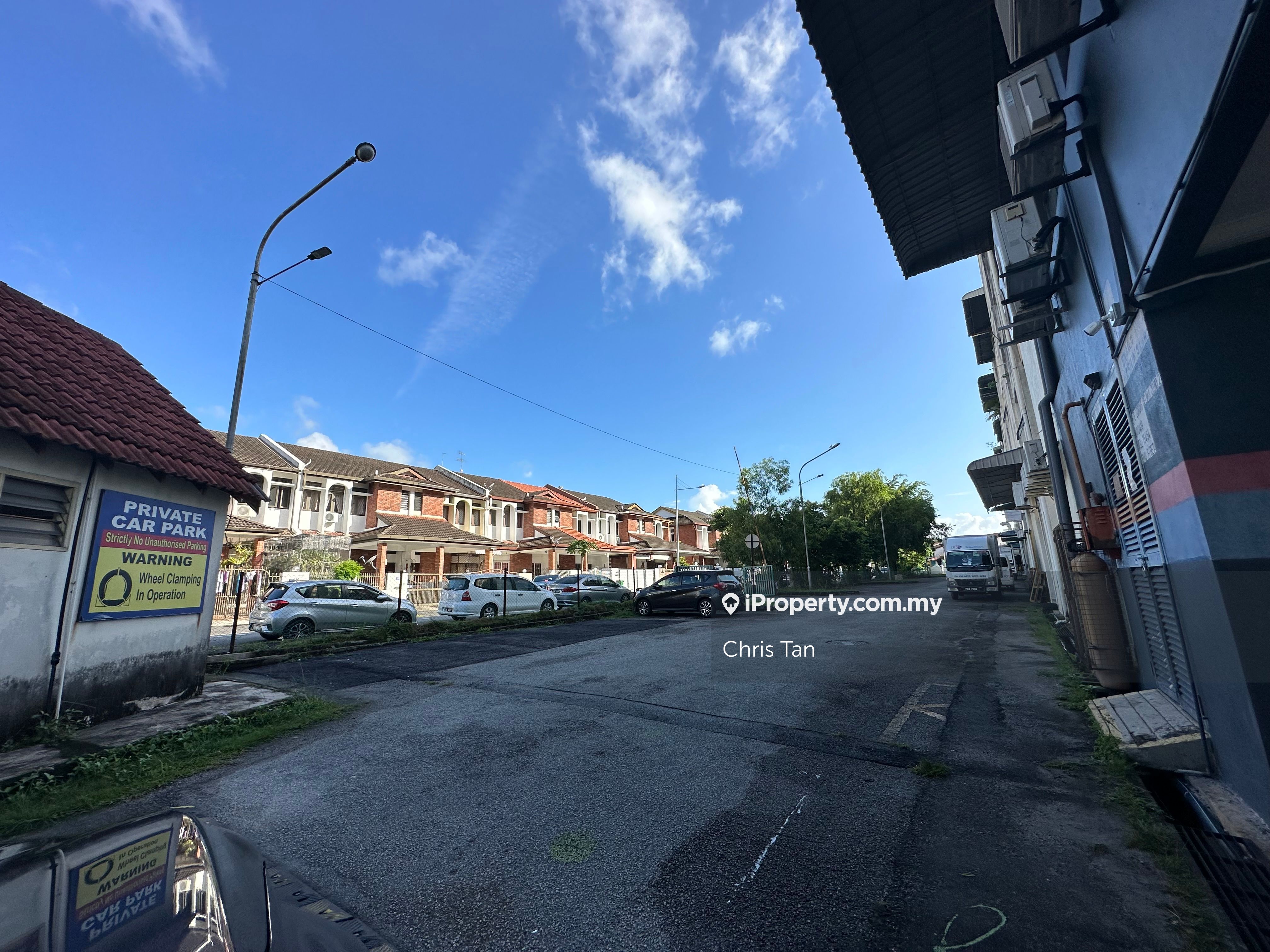 Shop lot, Island glades greenlane, Gelugor Shop for rent