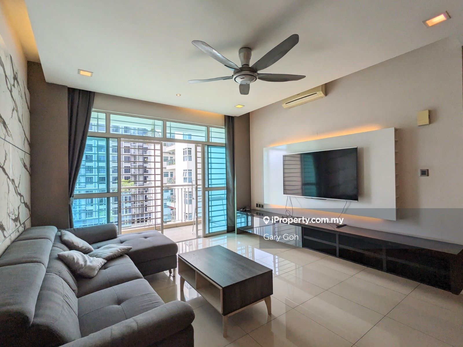 Amaya Saujana Corner lot Condominium 3+1 bedrooms for sale in Saujana ...