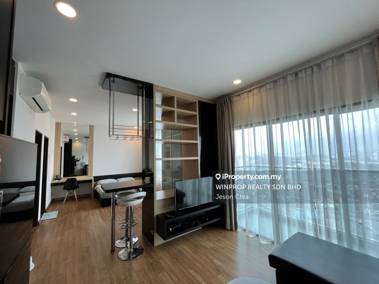 Landmark Residence Corner lot Serviced Residence for rent in Bandar