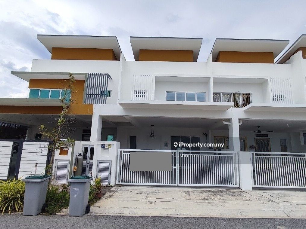 Ara Sendayan, Seremban 2sty Terrace/Link House 4 bedrooms for sale