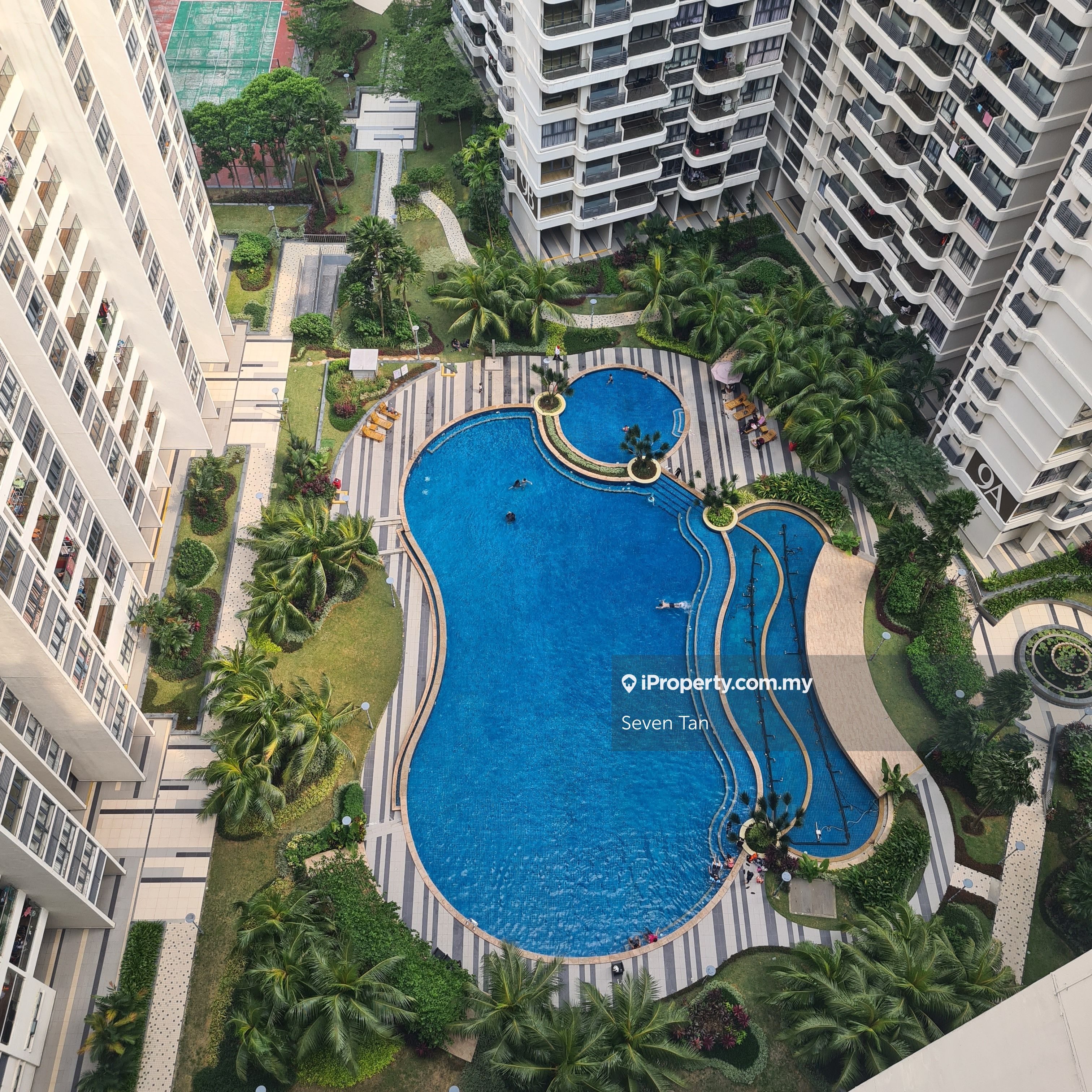 AmberSide Country Garden Danga Bay Condominium 2 bedrooms for rent in
