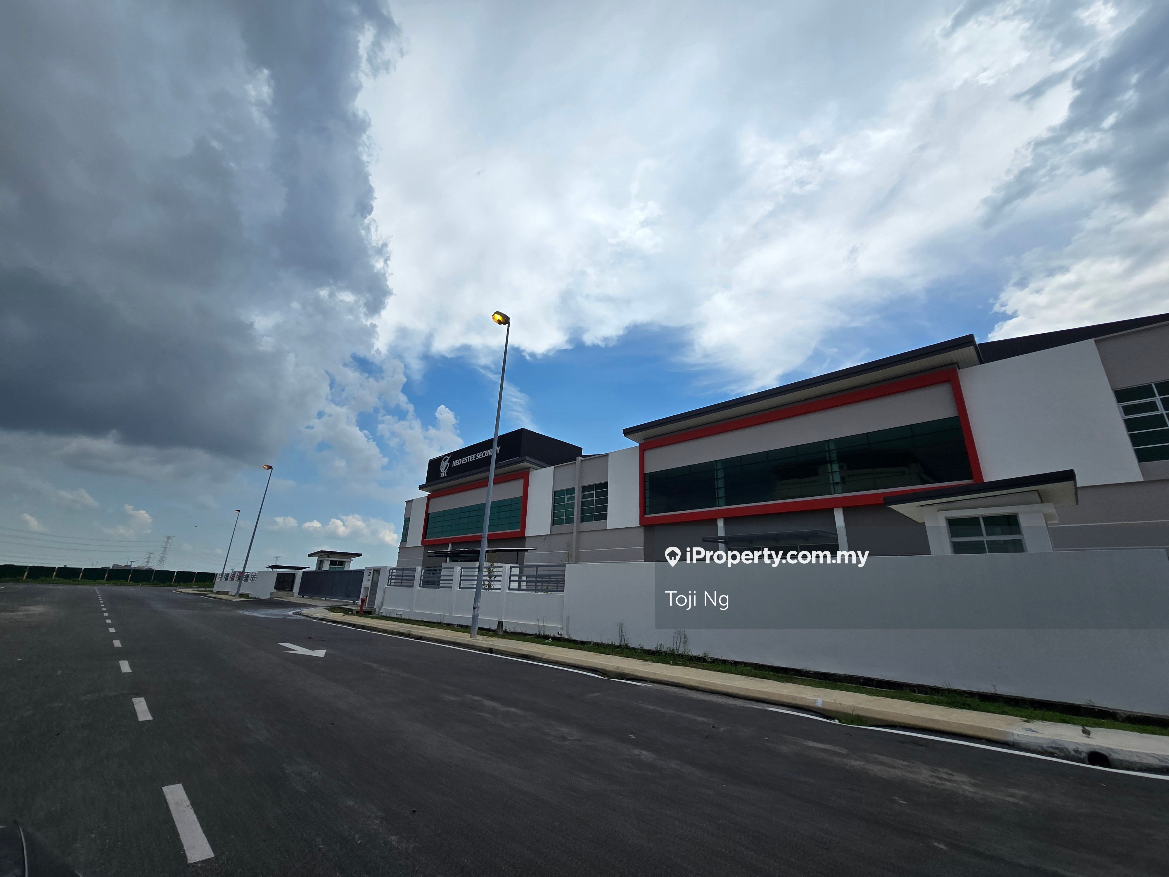 detached factory for rent in Kapar, Selangor, Malaysia — 14,000 sqft