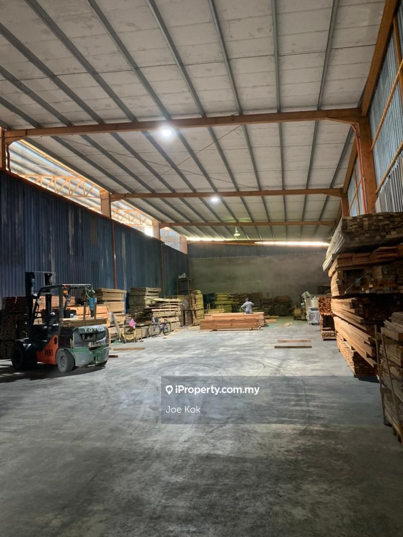 warehouse / light industrial build 5300-12000sqft, Juru