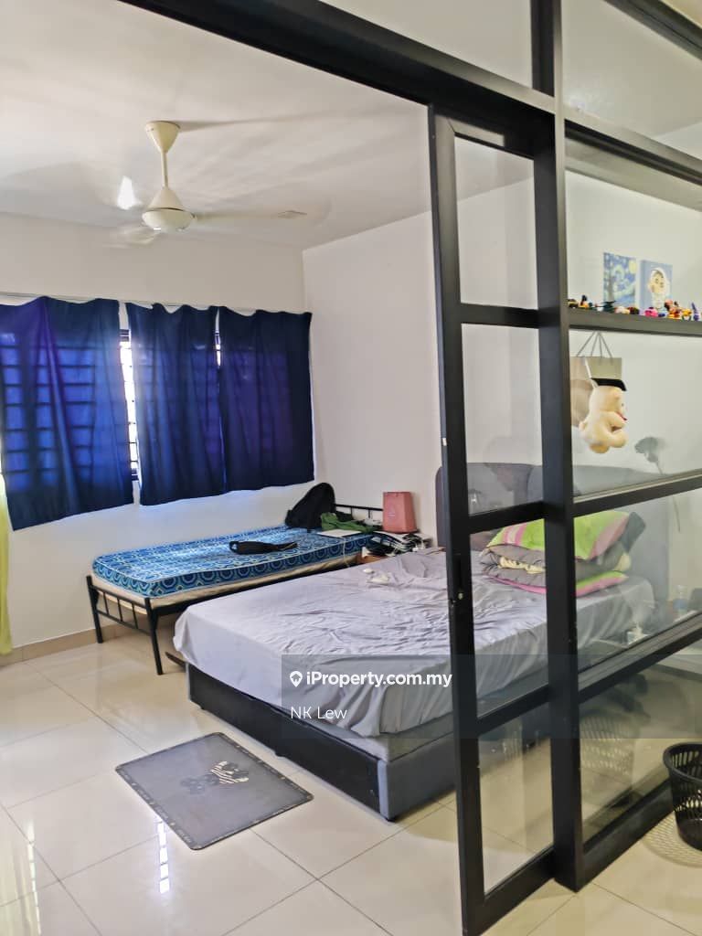 Sk One Residence Taman Bukit Serdang Seri Kembangan For Rent RM1100 sk-one-residence-taman-bukit-serdang-seri-kembangan-for-rent-rm1100