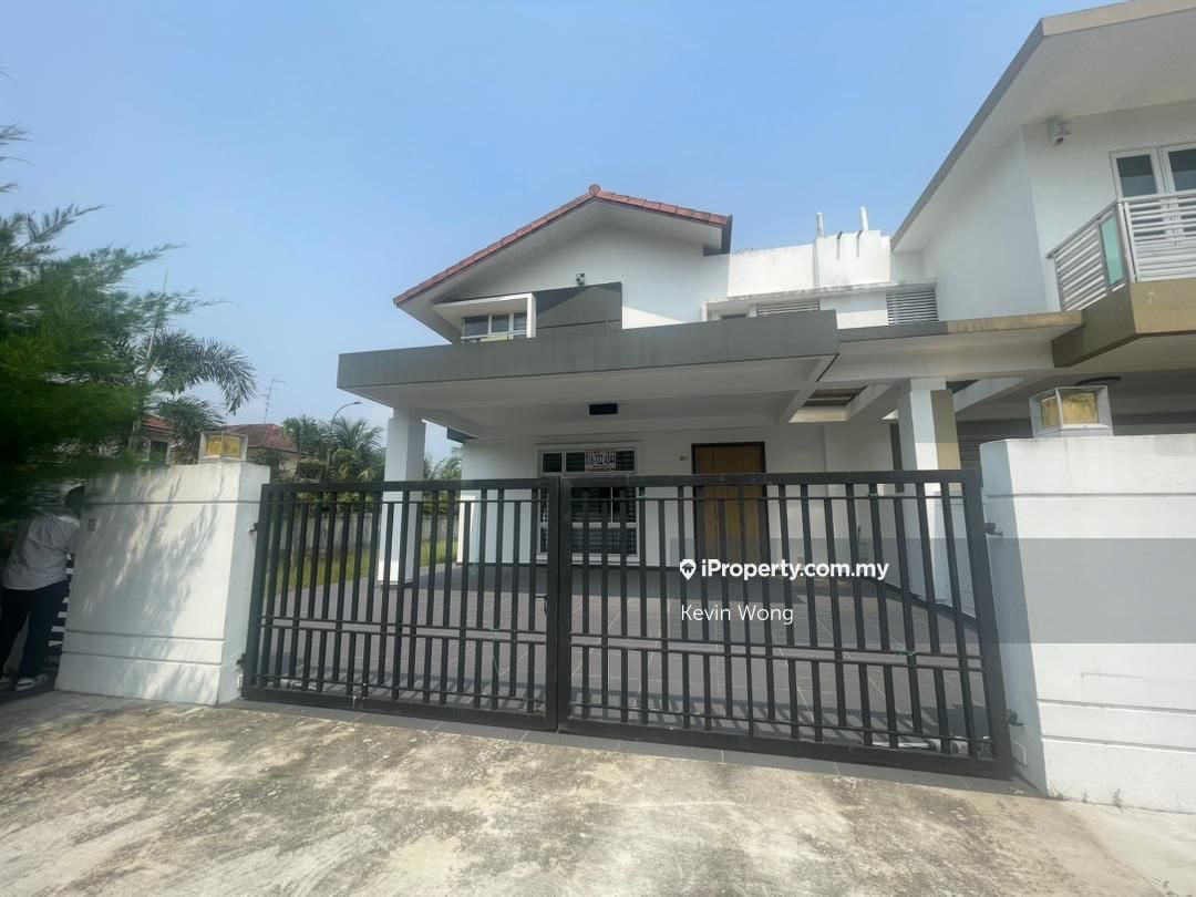 Ponderosa Green Taman Molek, Johor Bahru Corner lot Semi-detached House ...