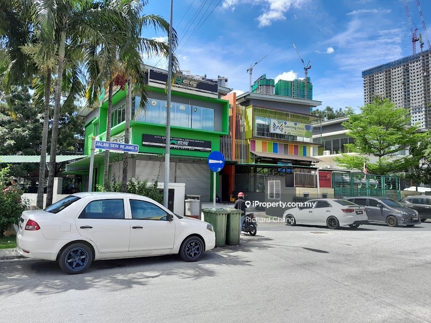 2Storey SemiD Corner Factory, Pusat Industri Sri Rampai, Rampai