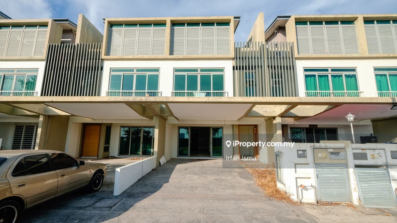 D'Island Residence Puchong, Puchong Intermediate 3sty Terrace/Link