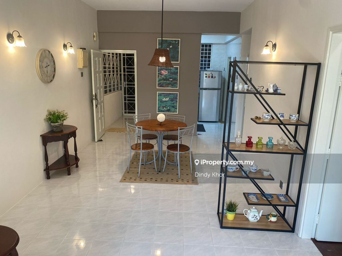 Eden Seaview Condominium, Batu Feringgi, Batu Ferringhi for rent