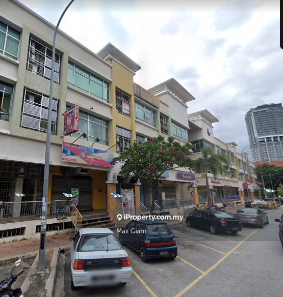 Taman Pinggiran Batu Caves Ground Floor Shop For RENT, Batu Caves Shop