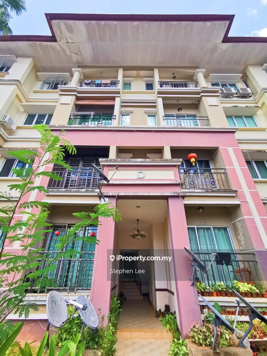 MJC Courtyard Sanctuary Apartment 3 bedrooms for sale in Kuching