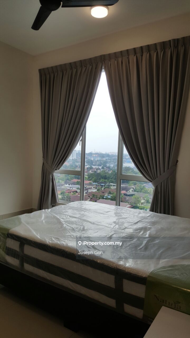 Larkin M Condominium 3 Bedrooms and fully furnished