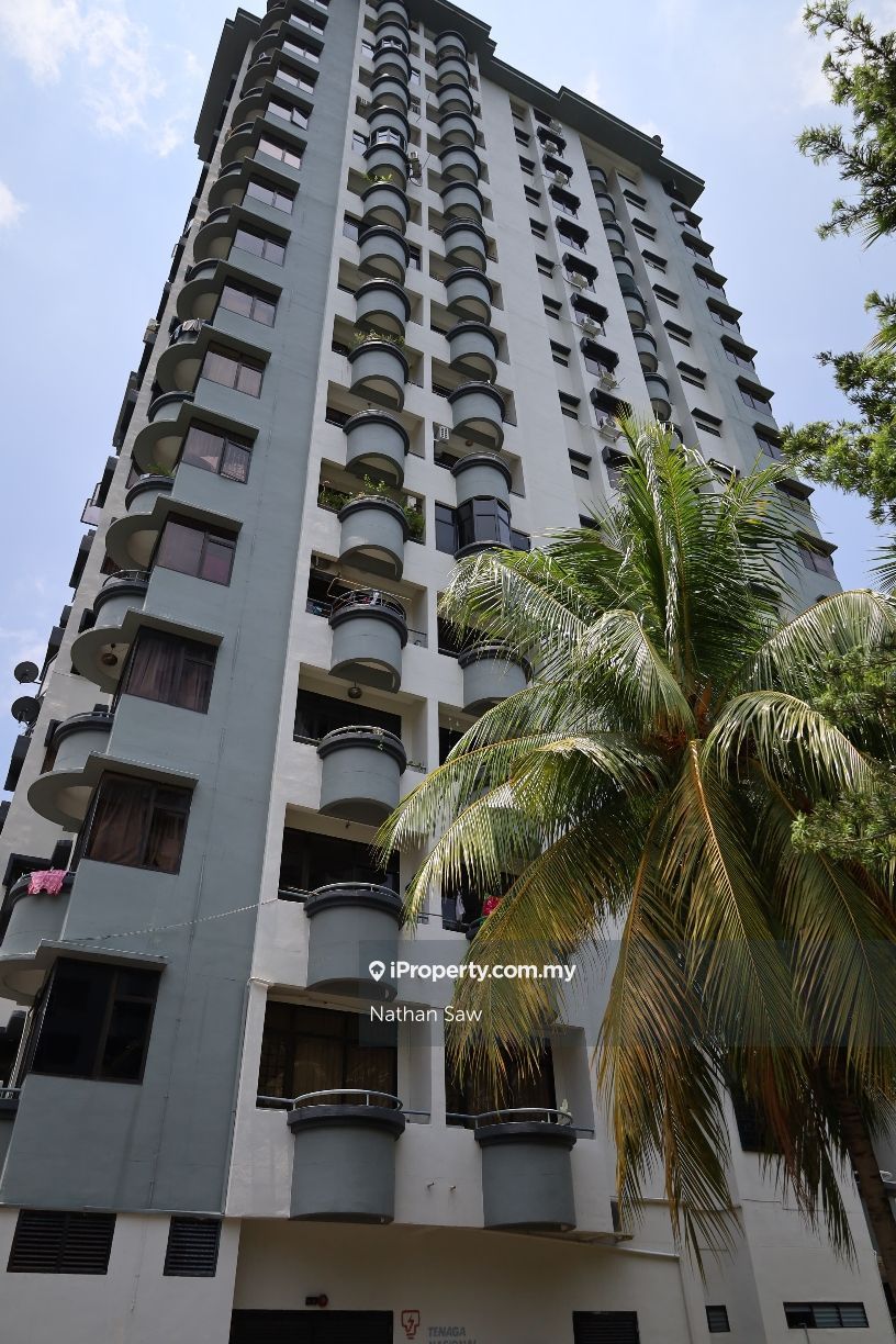 Ferringhi Delima Condominium, Batu Ferringhi for rent RM1300