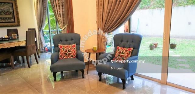 Bayan Villa D uplex, Bukit Serdang,, Seri Kembangan