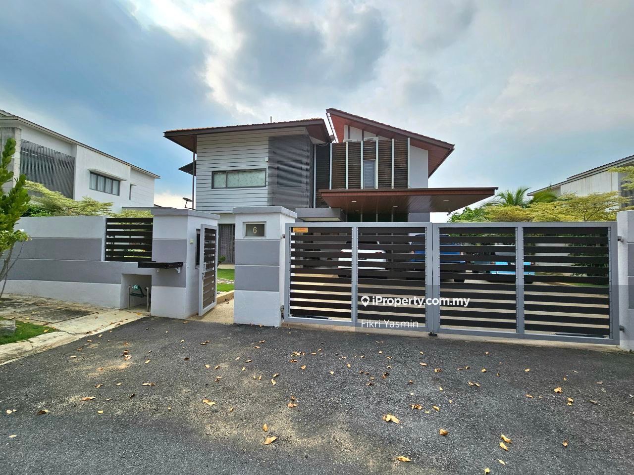 Banyan Close Bangi, Bangi Intermediate Bungalow 5+1 Bedrooms For Sale ...