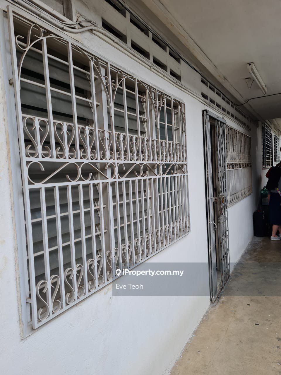 Salak South Garden Flat 2 bedrooms for sale in Salak Selatan, Kuala