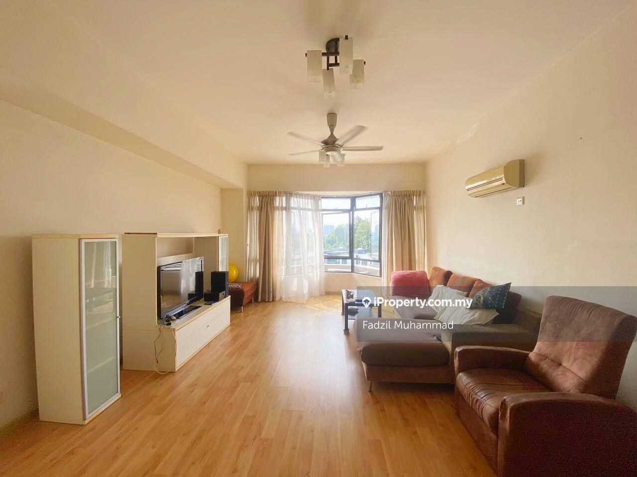 Robson Condominium Intermediate Condominium 3 bedrooms for sale in