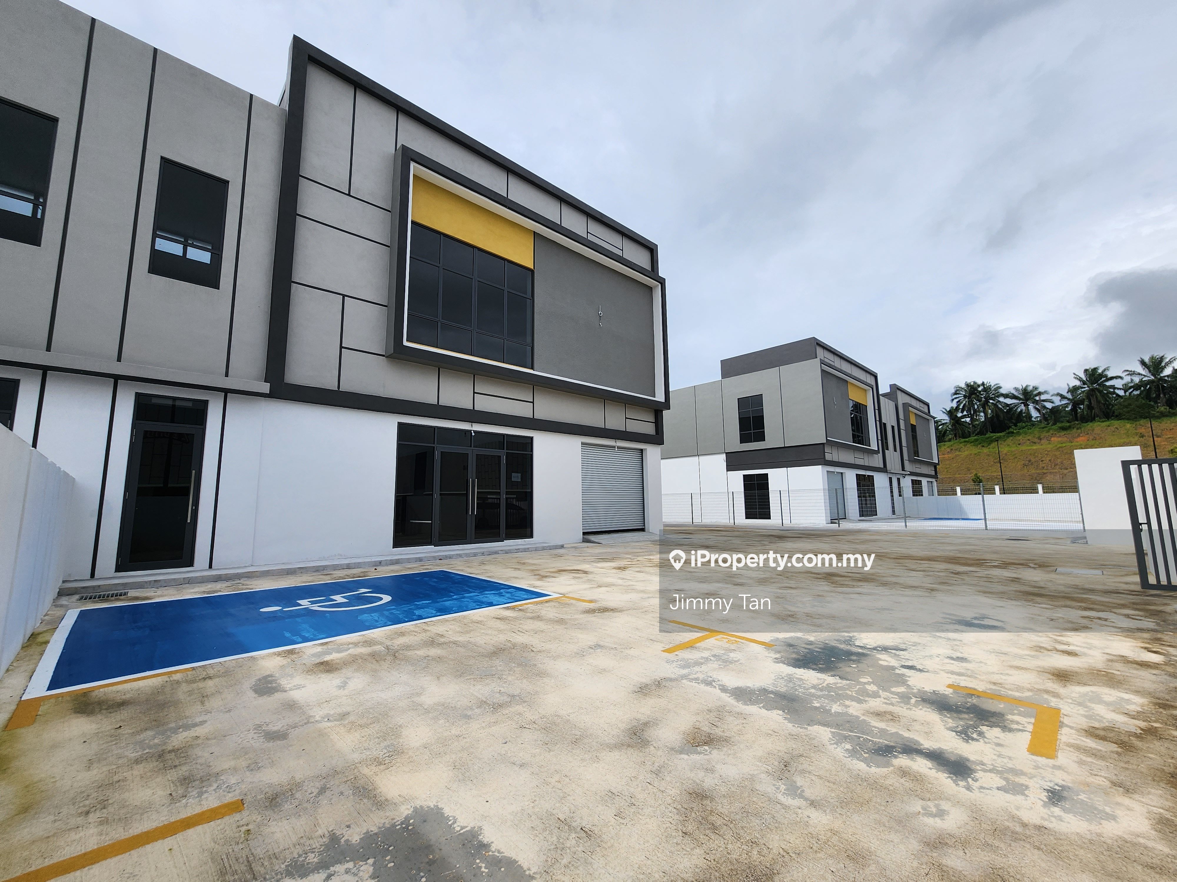 ECO BUSINESS PARK V, Bandar Puncak Alam, Sungai Buloh Intermediate Semi ...