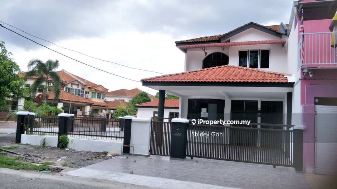 Corner Lot Double Storey Terrace House Ipoh Corner Lot 2 Sty Terrace Link House 4 Bedrooms For Sale Iproperty Com My