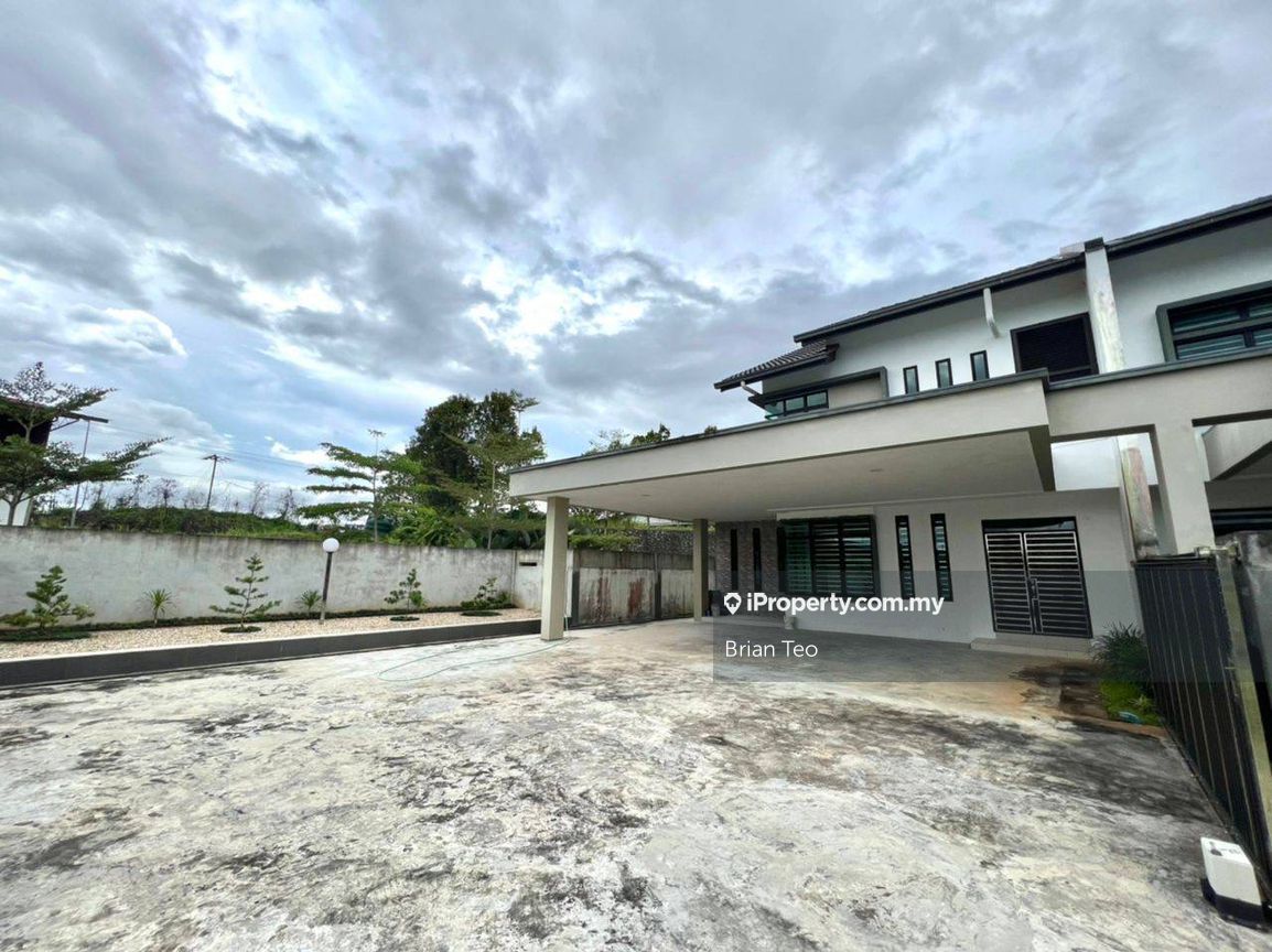 Batu kawa Matang Moyan, Kuching Corner lot 2sty Terrace/Link House 4
