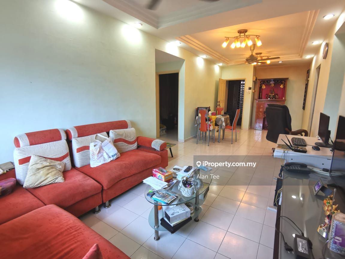 Villa Krystal Apartment, Bandar Selesa Jaya, Skudai