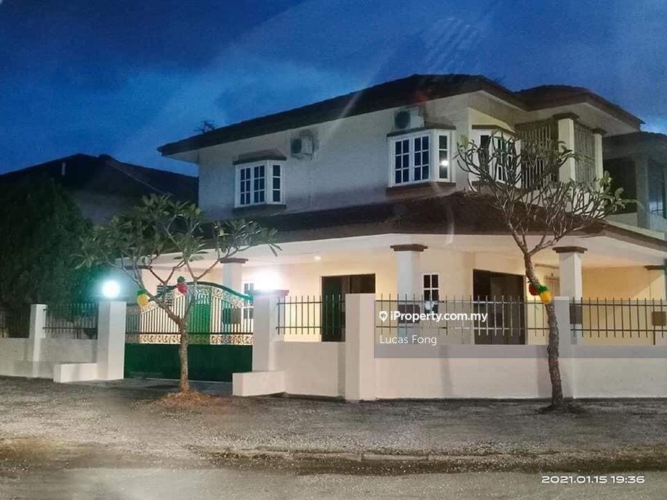 Bercham Bandar Baru Putra Double Storey Corner Lot Ipoh 2 Sty Terrace Link House 4 Bedrooms For Sale Iproperty Com My