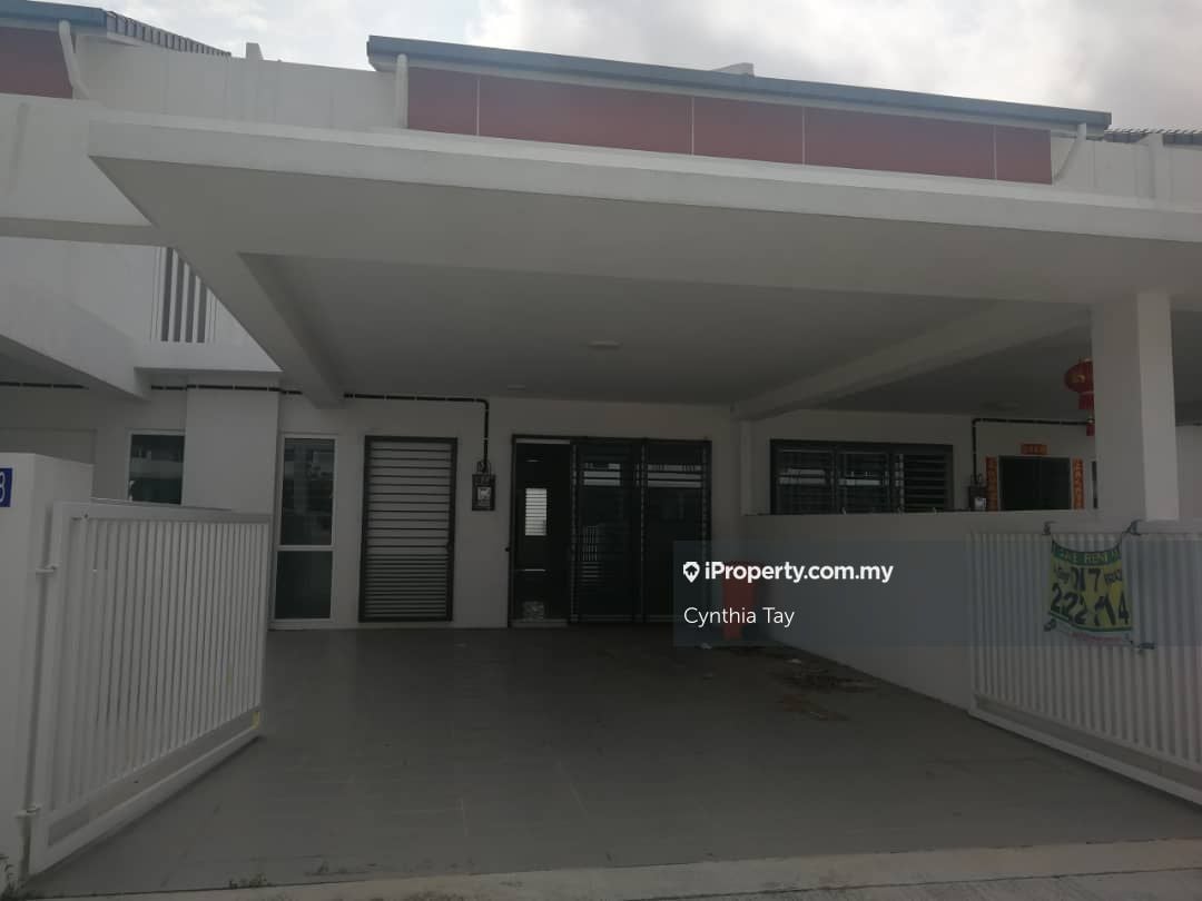 Hijayu 3, Bandar Sri Sendayan Intermediate 2sty Terrace/Link House 4 bedrooms for rent