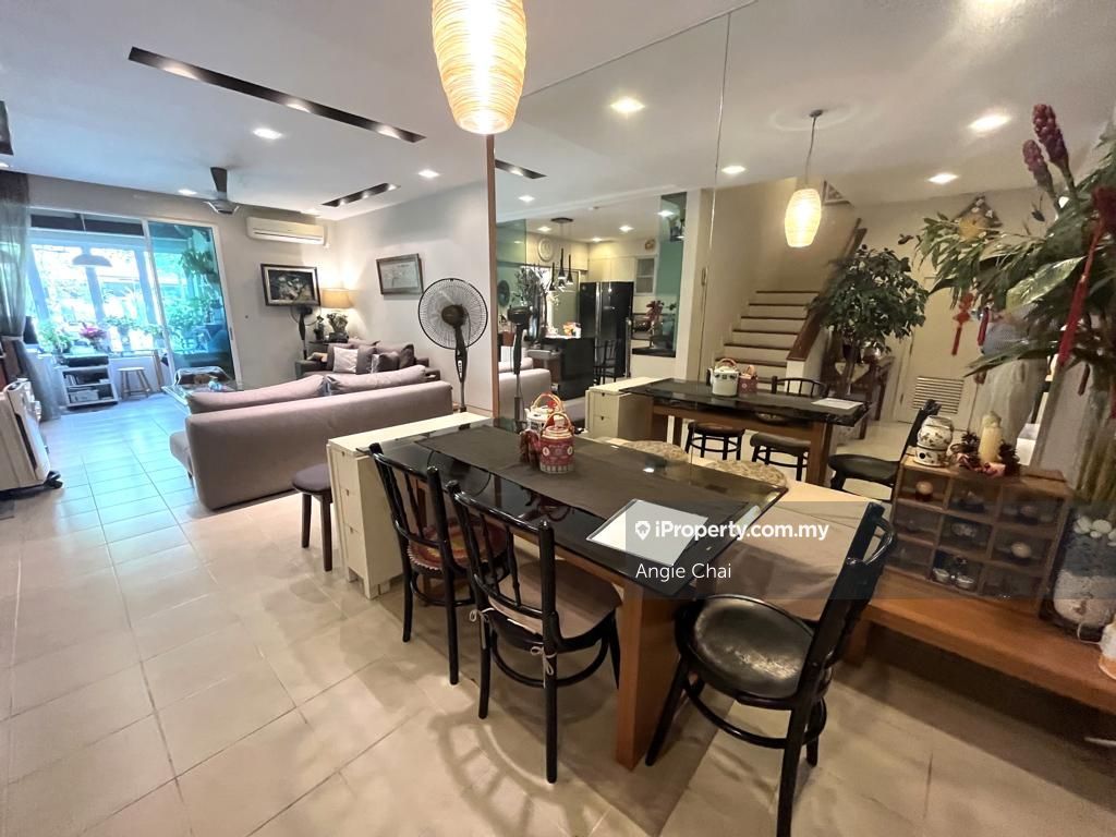 Sunway Damansara, Laman Impian, Challis Damansara, Petaling Jaya Intermediate Townhouse 3+1