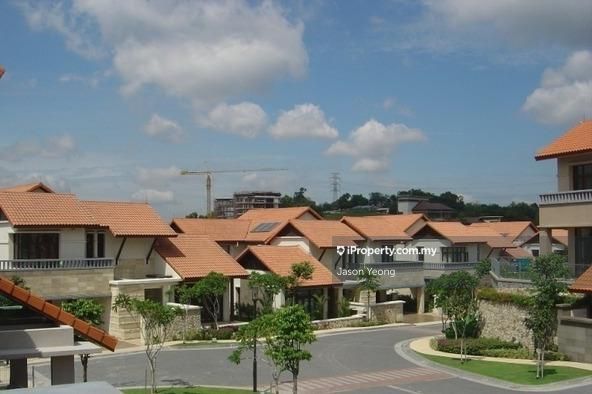 Mont Kiara, Sri Hartamas