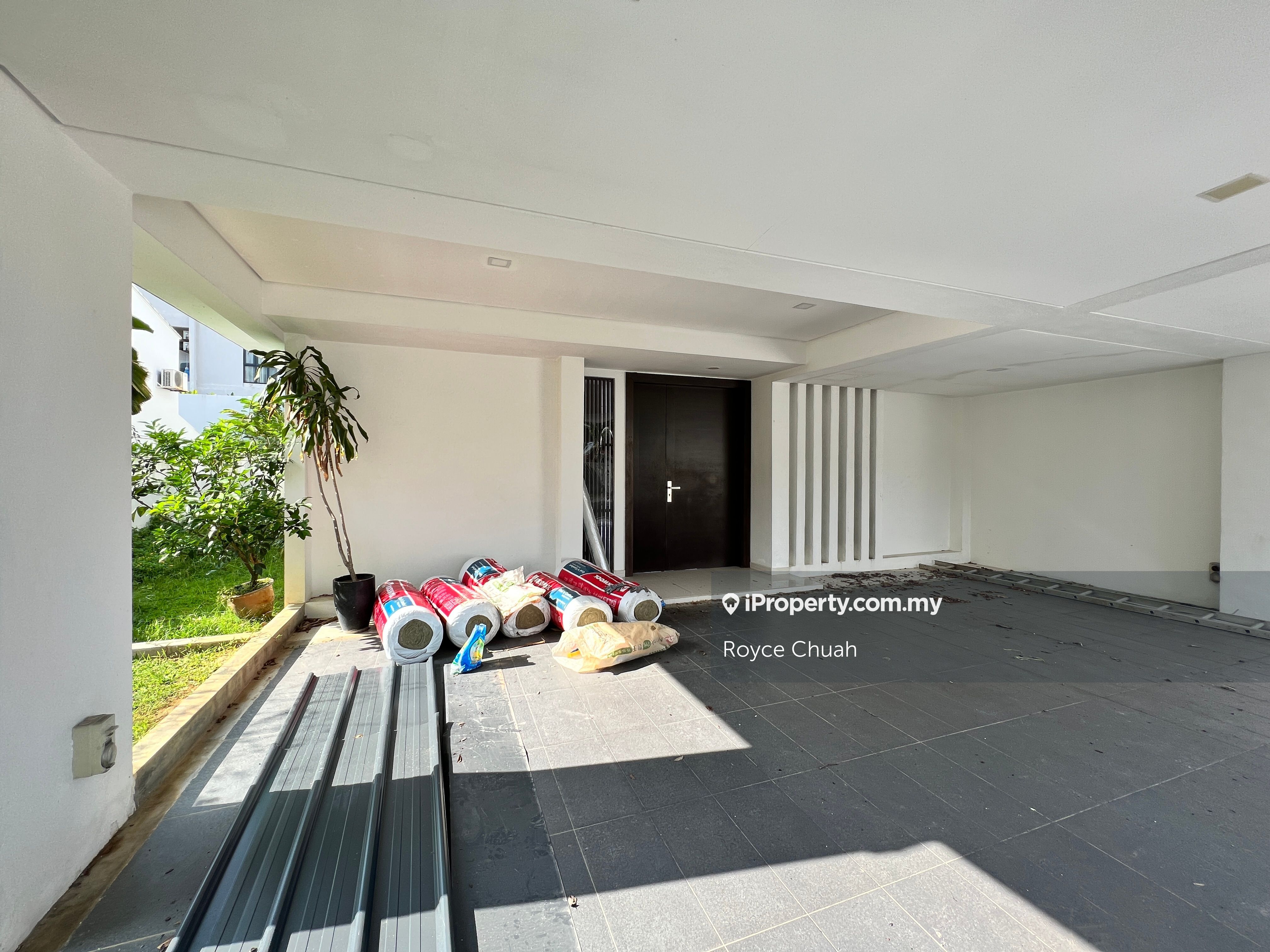Damansara Heights Intermediate Semidetached House 5+1 bedrooms for
