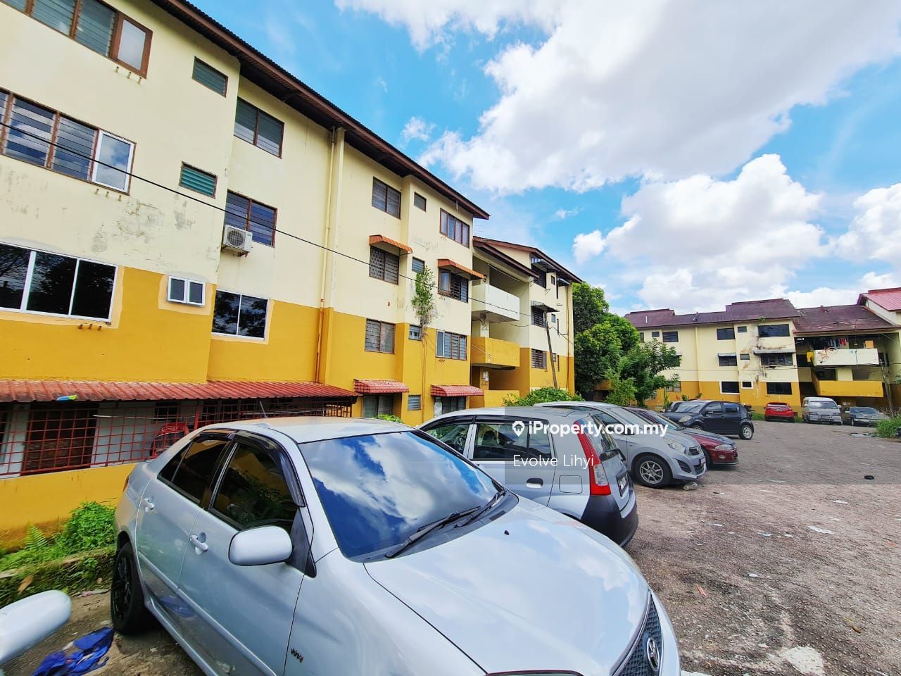 Bandar Selesa Jaya Intermediate Flat 2 Bedrooms For Sale In Skudai ...