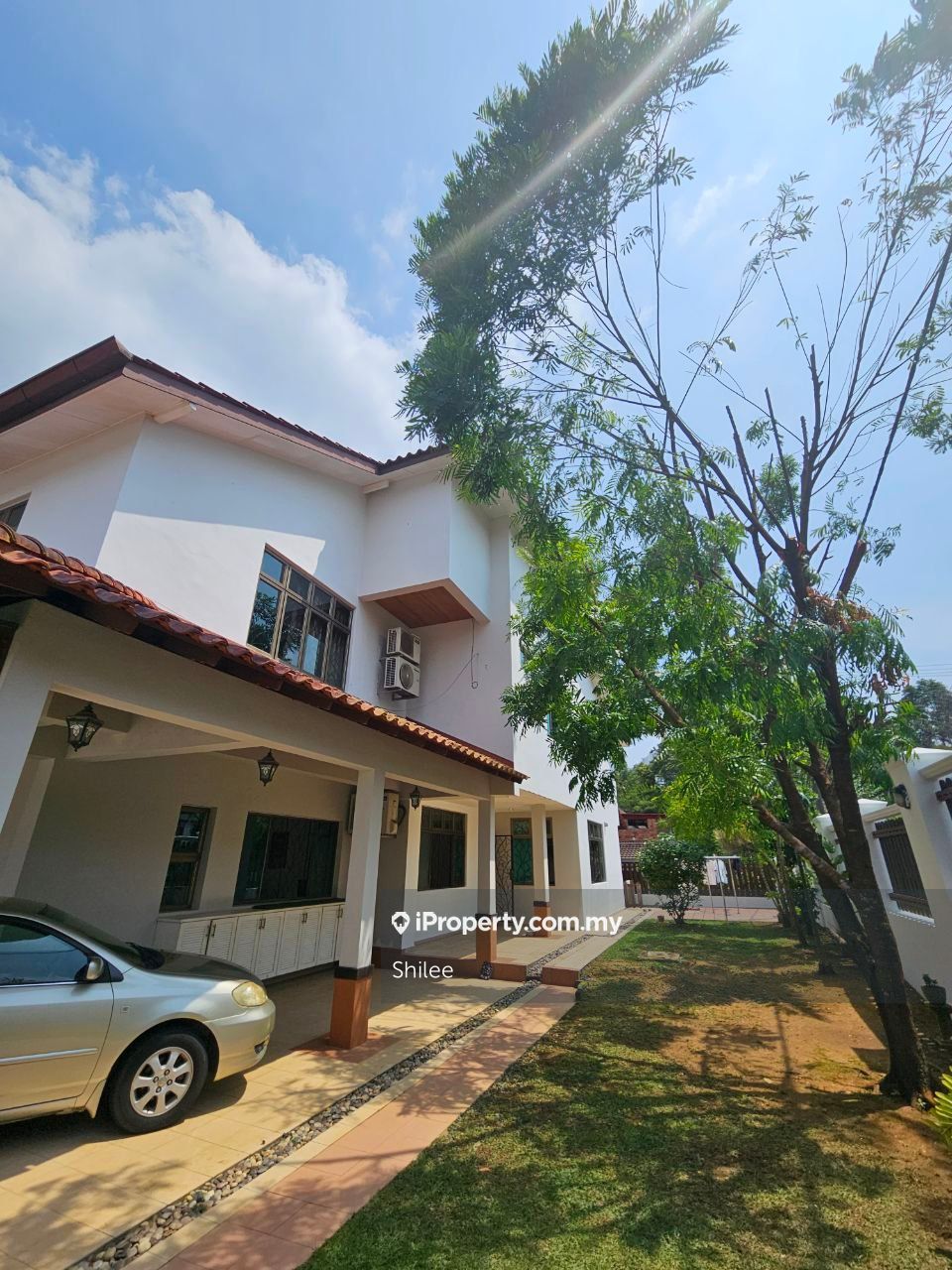 Taman Kolam Air , Johor Bahru Corner lot Semidetached House 5 bedrooms