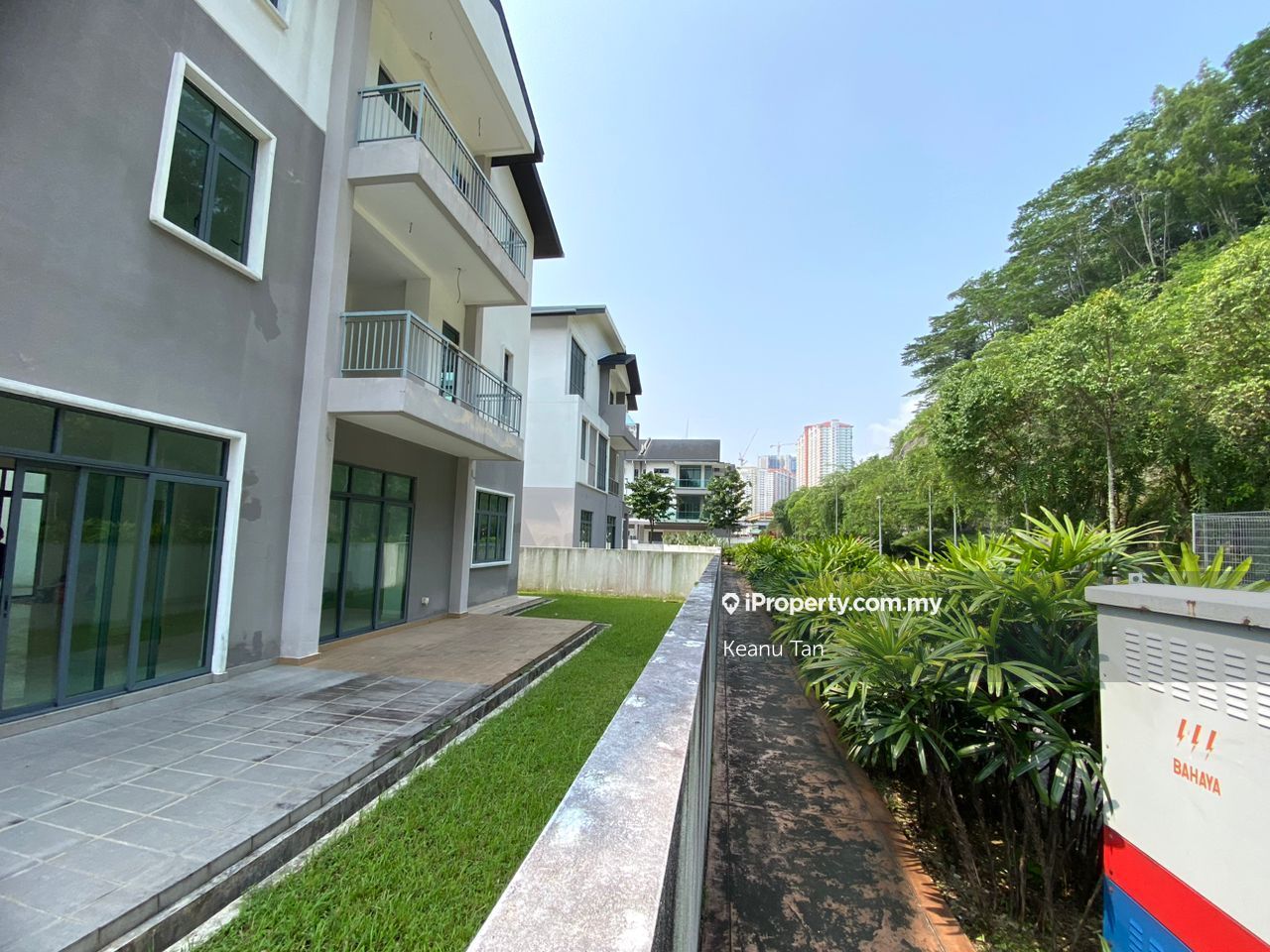 Foresthill Damansara, Damansara Perdana Corner lot Bungalow 5+1 ...