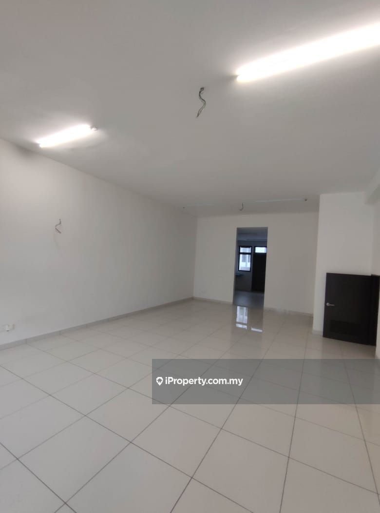 Jalan Damai Perdana, Alam Damai, Cheras 2sty Terrace/Link House 4