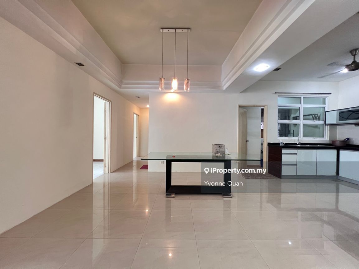 Sterling Corner lot Condominium 3+1 bedrooms for sale in Kelana Jaya