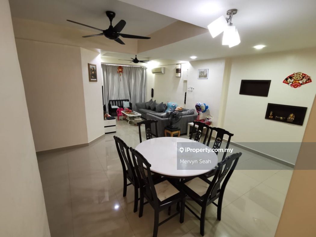 Kingfisher Series Apartment 3 bedrooms for rent in Jelutong, Penang
