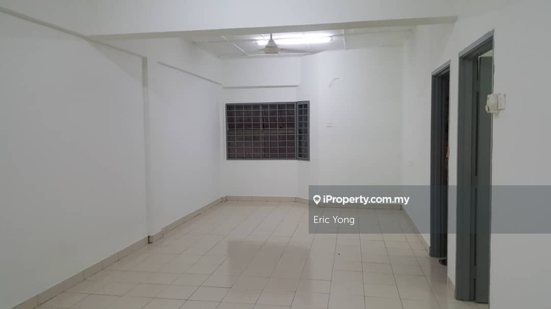 Taman Usahawan Kepong Flat 3 bedrooms for sale in Kepong, Kuala Lumpur