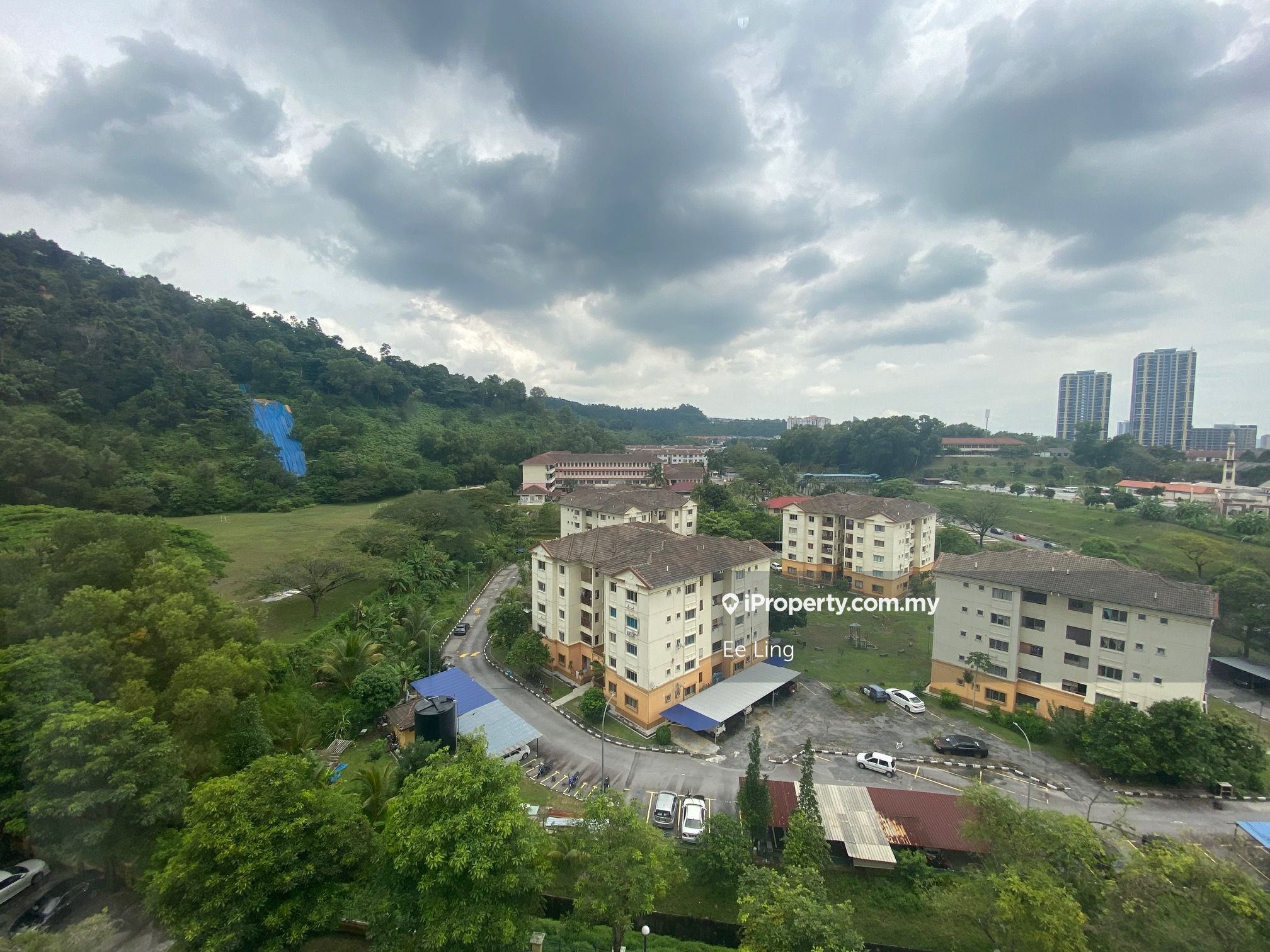 D' Kiara Apartment, Taman Wawasan, Puchong for sale RM338000