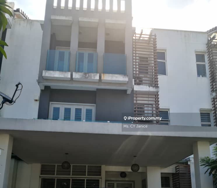 Capri , USJ Heights , USJ , Subang Jaya, USJ Heights Intermediate 2.5