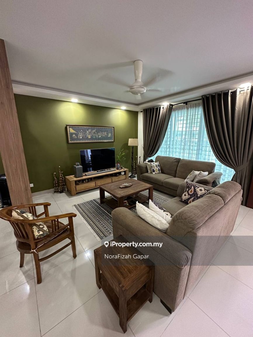 Ceria Residence, Cyberjaya 2sty Terrace/Link House 5 bedrooms for rent