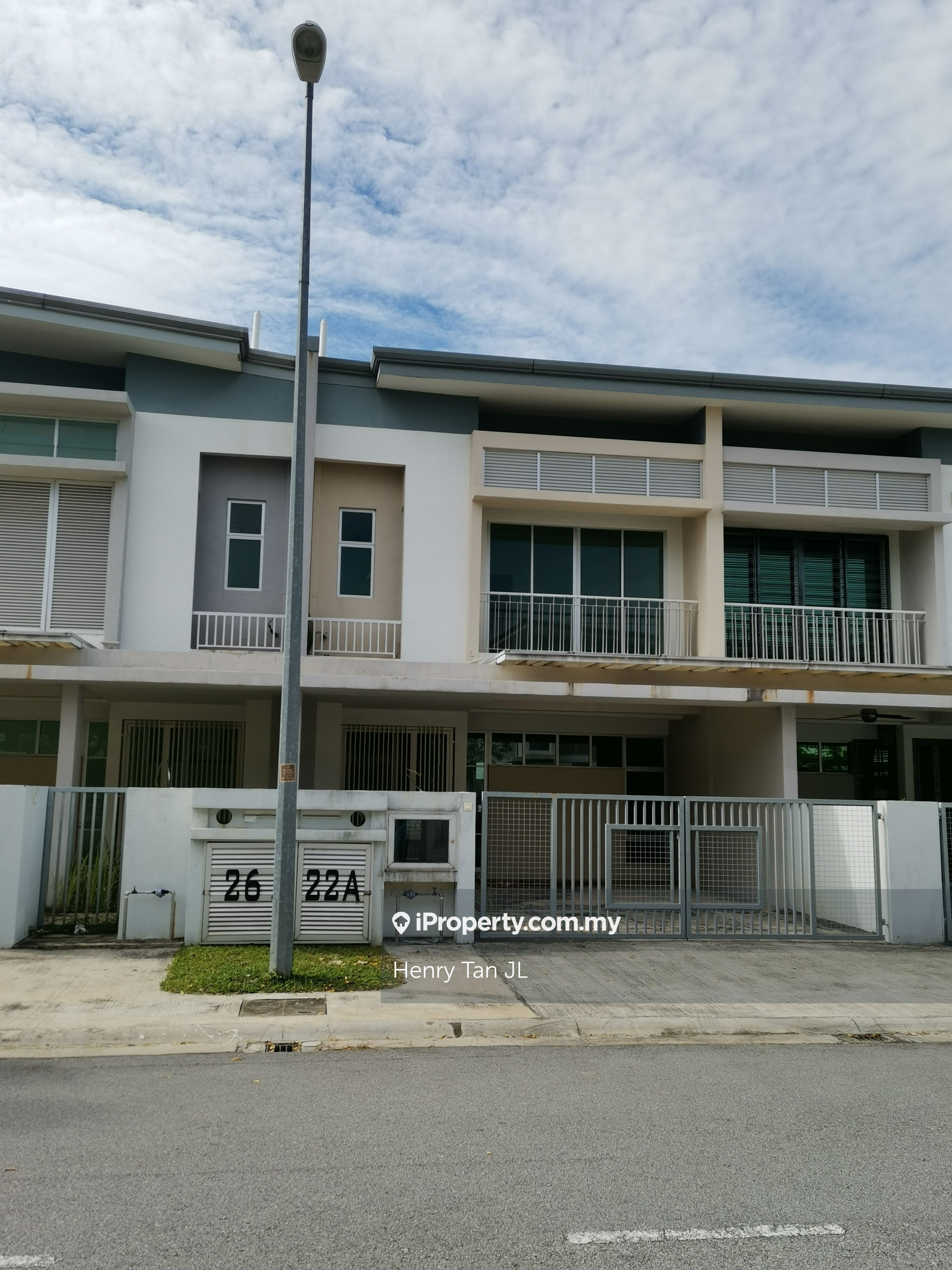 Chimes , 22x75 ,Bandar Rimbayu, Kota Kemuning 2sty Terrace/Link House