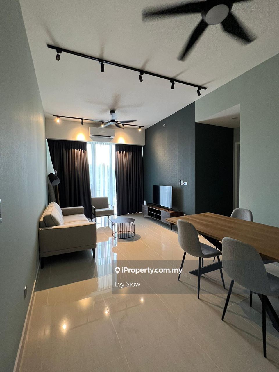 Senada Residence @ KLGCC Resort Serviced Residence 1 bedroom for rent ...