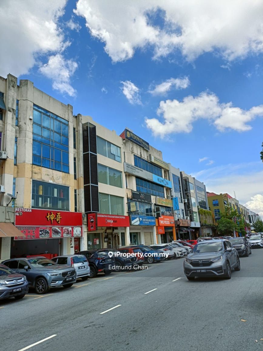 Bandar Puteri 2, Puchong, Bandar Puteri Puchong Intermediate Shop for