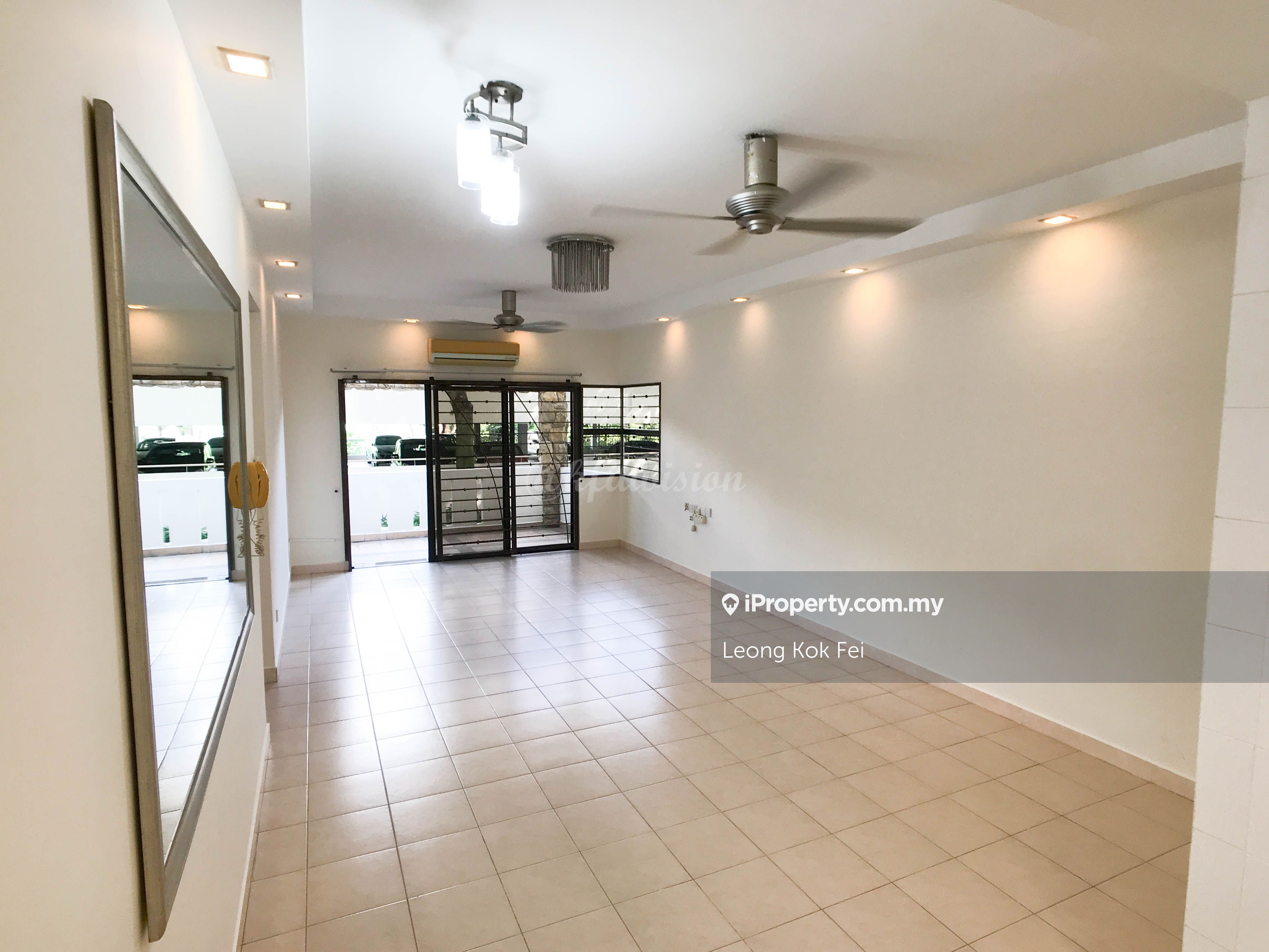 Cita Damansara Corner lot Condominium 3 bedrooms for sale in Kota