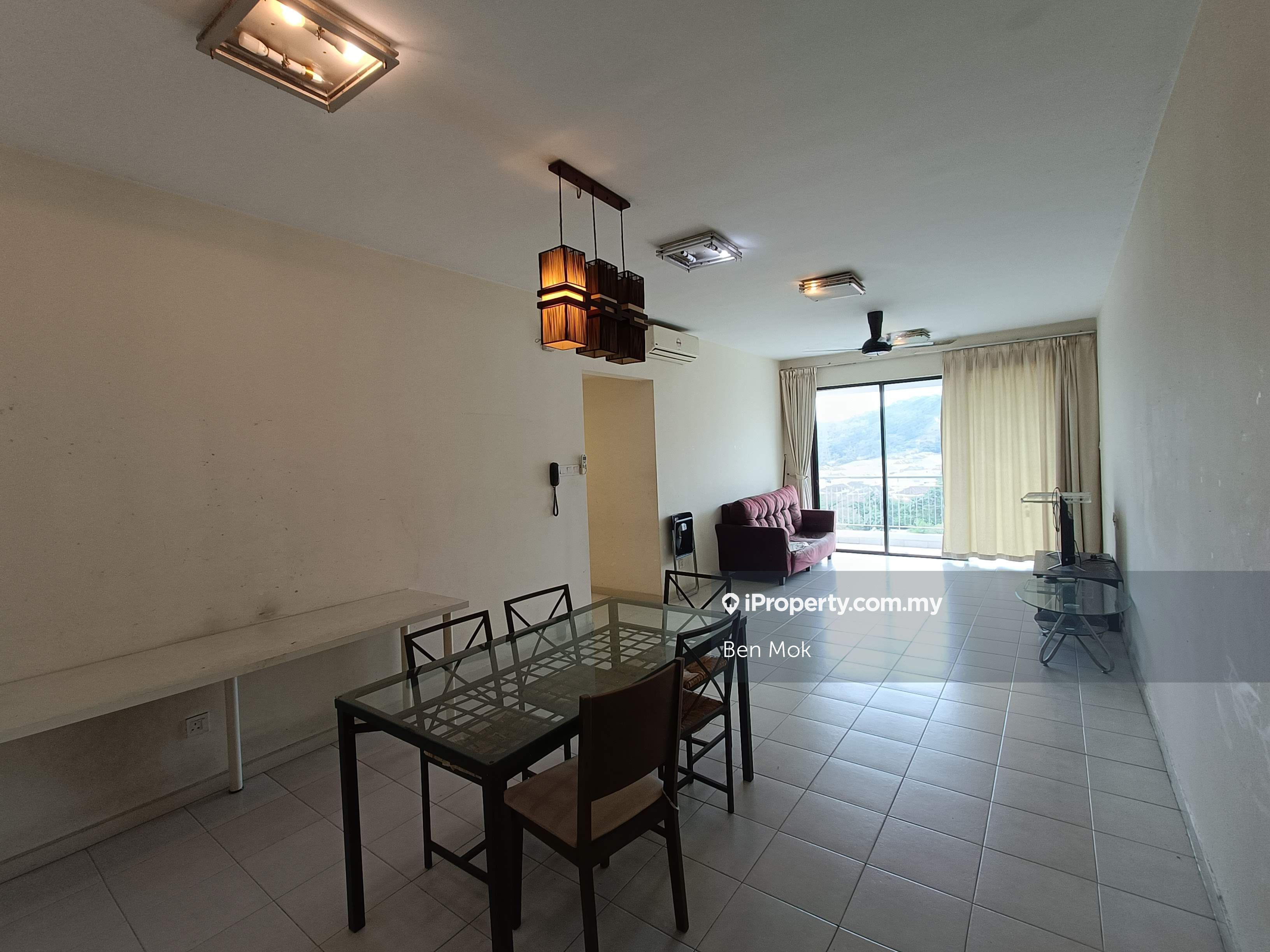Opal Damansara End lot Condominium 3+1 bedrooms for sale in Kota